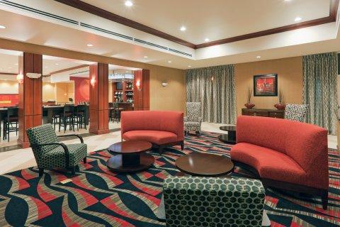 Howard Johnson By Wyndham