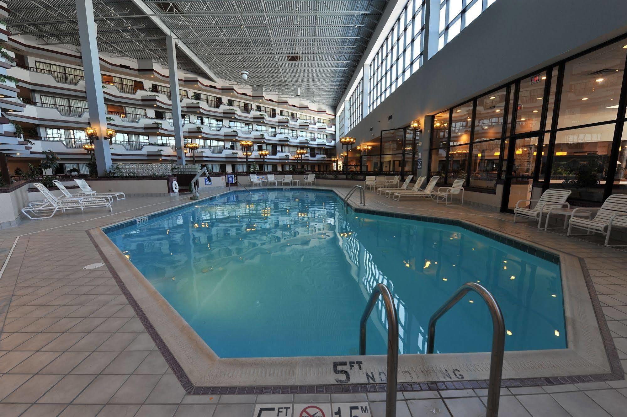 Hotel Howard Johnson By Wyndham Lima